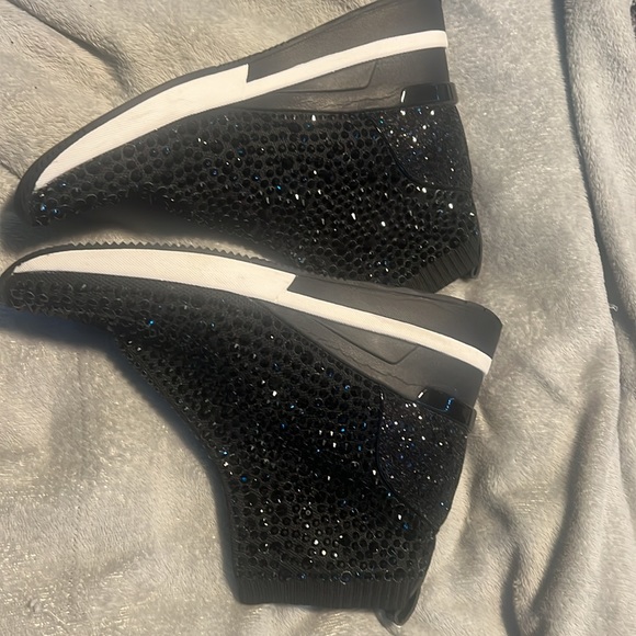 Michael Kors New black boots with bright sparkles - Picture 5 of 5